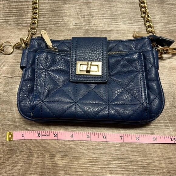 Charming Charlie Crossbody Bag - Picture 10 of 11